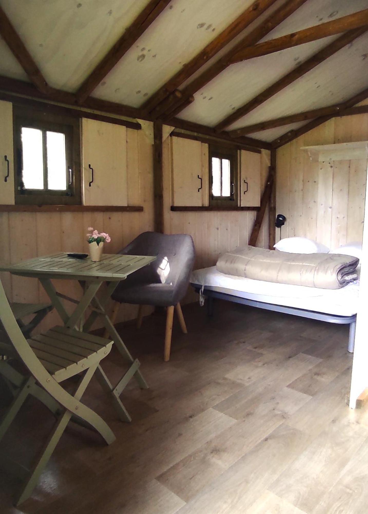 Hotel De Plein Air Le Chanset Ceyrat Phòng bức ảnh